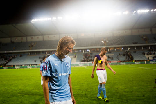 Malmö FFs Pawel Cibicki och Pontus Jansson deppar