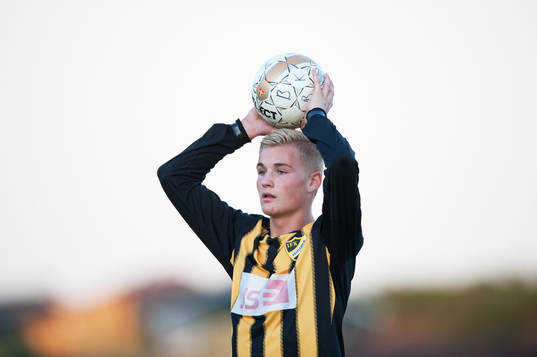 Linus Svensson, IFK Hässleholm, inkast