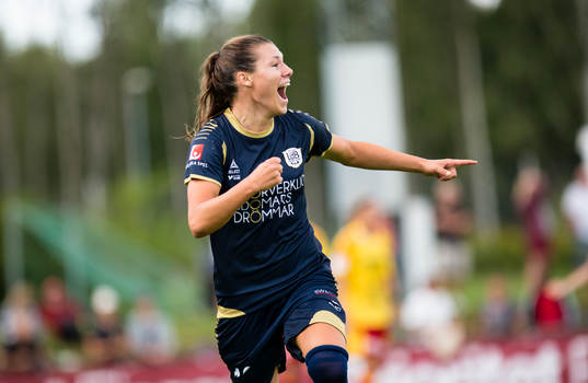 LdB Malmös Ramona Bachmann firar 2-3 målet