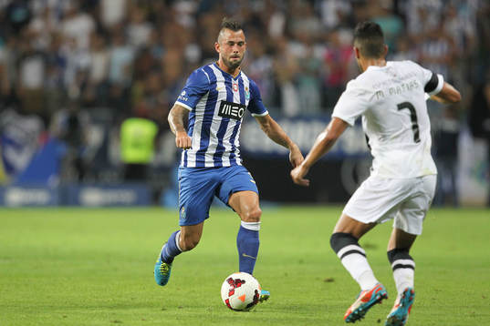 Steven Defour - 10.08.2013 - Porto / Vitoria Guimaraes -