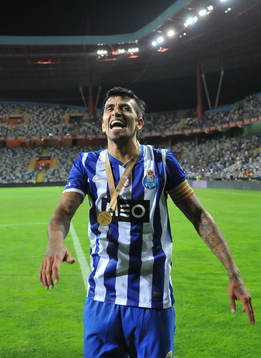 Lucho GONZALEZ   - 10.08.2013 - Porto / Vitoria Guimaraes -