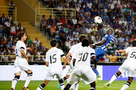 Eliaquim Mangala  - 10.08.2013 - Porto / Vitoria Guimaraes