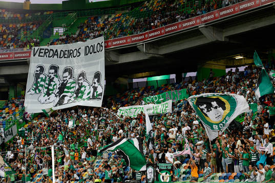 Supporters  Sporting   - 11.08.2013 -  Sporting /