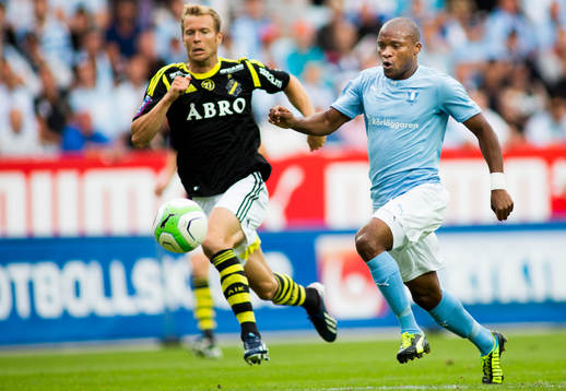 Malmö FFs Tokelo Rantie och AIKs Martin Lorentzson