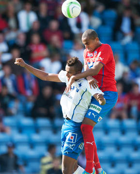 Isaac Thelin, Norrköping och Walid Atta, Helsingborg, i