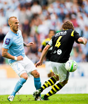 Malmö FFs Magnus Eriksson och AIKs Nils-Eric Johansson