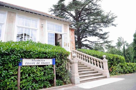 Residence de l'equipe de France - 12.08.2013 - Arrivee a