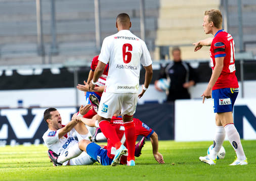 Assyriskas Admir Catovic ligger i situationen som leder