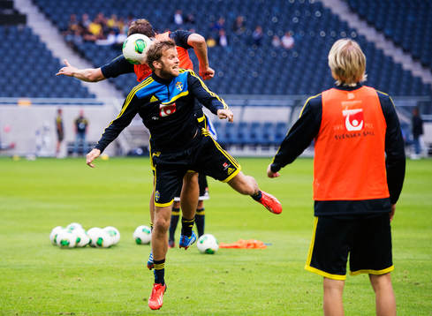 Mikael Antonsson i en nickduell