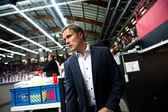 Frölundas tränare Roger Rönnberg i ishockeymatchen