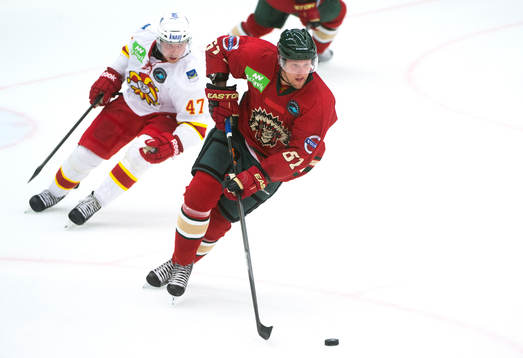 Frölundas Jonas Ahnelöv i ishockeymatchen mellan