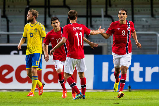 Norges Mohammed Abdellaoue jublar