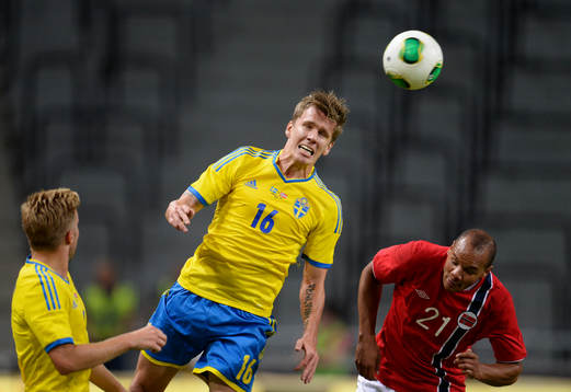Sveriges Pontus Wernbloom vinner en nickduell mot Norges
