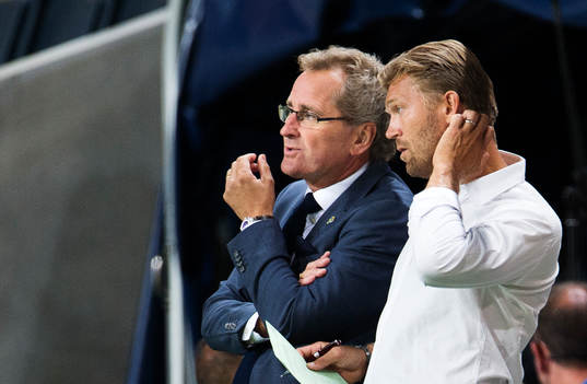 Sveriges förbundskapten Erik Hamrén och players manager