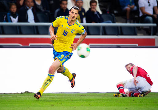 Sveriges Zlatan Ibrahimovic springer