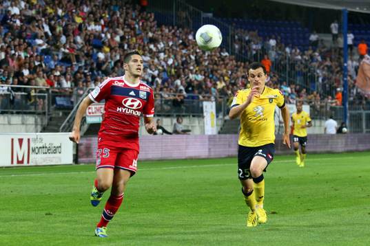 Yassine BENZIA - 16.08.2013 - Sochaux / Lyon - 2eme journee