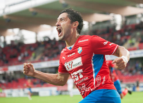 1-0 Pablo Pinones Arce, Öster. Jubel