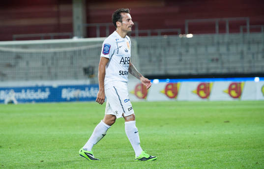 Tunga steg, Louay Chanko, Syrianska