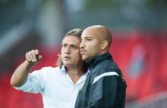Özcan Melkemichel och Kleber Saarenpää, tränare,