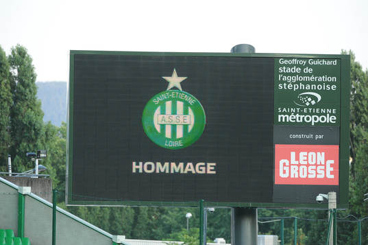 PANNEAU D AFFICHAGE HOMMAGE - 17.08.2013 - Saint Etienne /