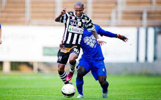 Landskronas Amethyst Bradley Ralani och Östersunds Thomas