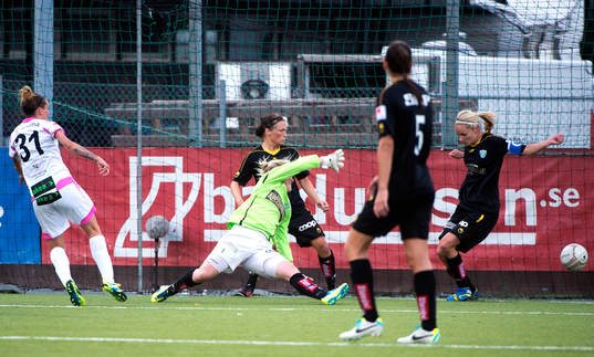 under fotbollsmatchen i Damallsvenskan mellan Göteborg FC