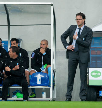 Rikard Norling, tränare, Malmö, med esset Guillermo