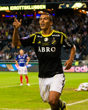AIKs Nabil Bahoui jublar