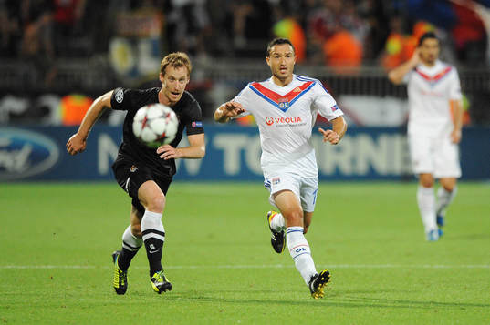 Fotboll, Kval till Champions League, Olympique Lyon - Real