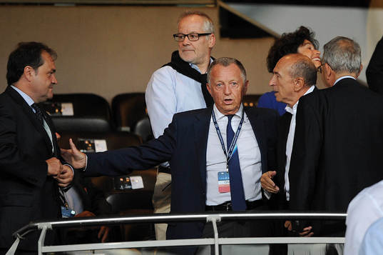 Fotboll, Kval till Champions League, Olympique Lyon - Real