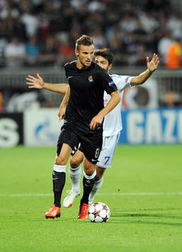 Fotboll, Kval till Champions League, Olympique Lyon - Real