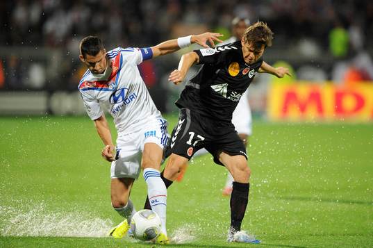 Maxime GONALONS / Mads ALBAEK - 24.08.2013 - Lyon / Reims -