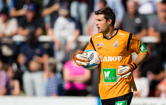 Gefles målvakt Emil Hedvall