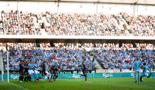 Malmö FFs Jiloan Hamad gör 3-1