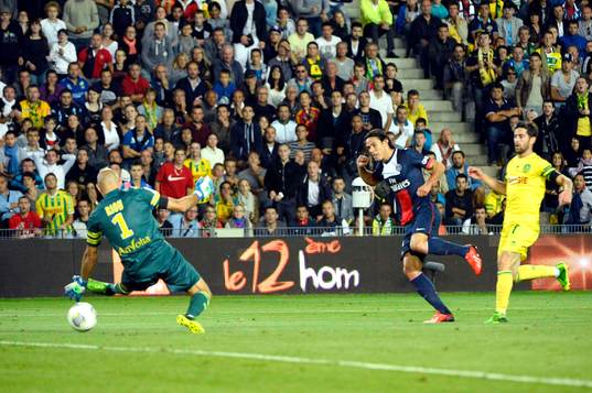Goal Edinson CAVANI - 25.08.2013 - Nantes / Paris Sant