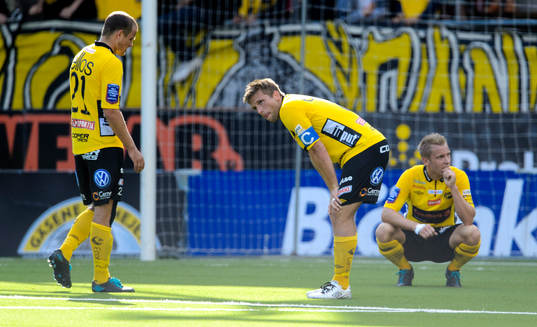 Elfsborgs Anders Svensson och Andreas Klarström deppar
