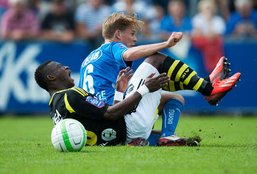 Ibrahim Moro, AIK, faller