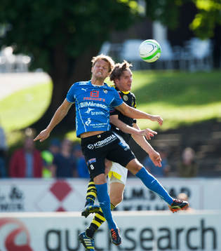 Nabil Bahoui, AIK, och Johan BlombergNils-Eric Johansson,