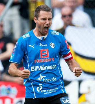 1-0, straff, Stefan Selakovic, Halmstad,  i
