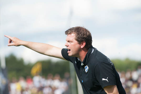 Jens Gustafsson, tränare, halmstad
