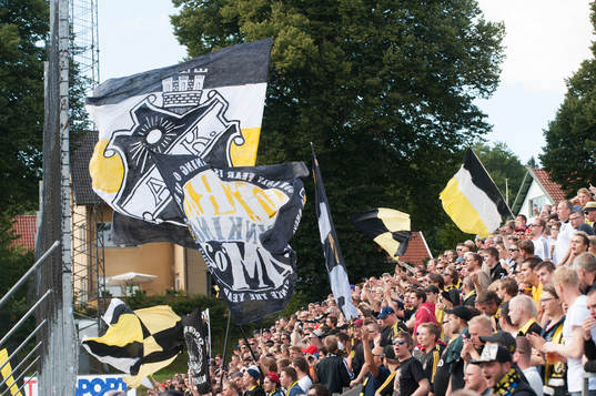 Läktare, AIK-läktare, Supporter-flagga, AIK-flagga