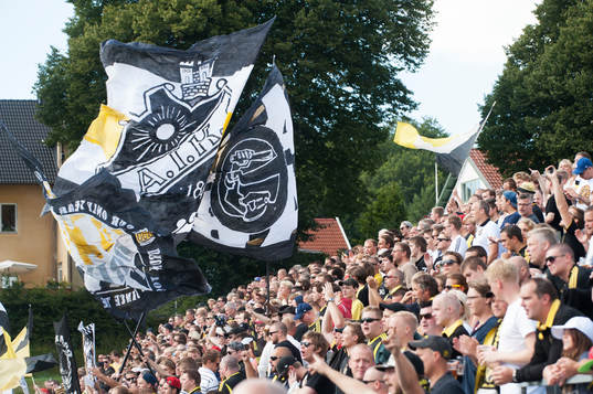 Läktare, AIK-läktare, Supporter-flagga, AIK-flagga