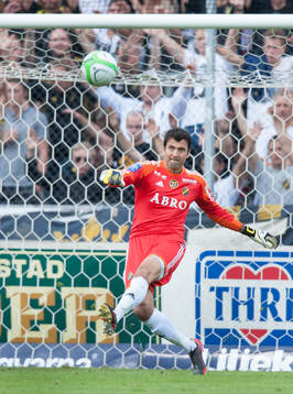 Kyriakos Stamatopoulos, målvakt, AIK, i