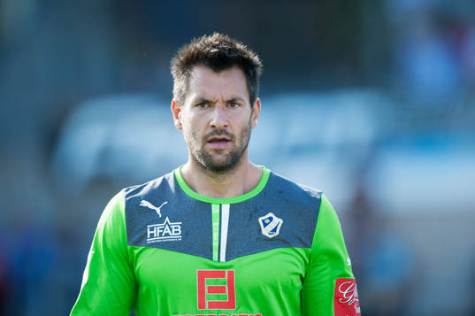 Stojan Lukic, målvakt, Halmstad, i