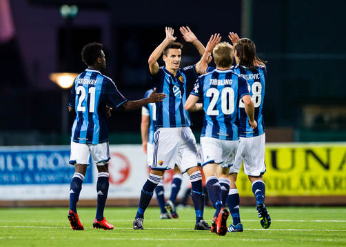 Djurgårdens Haris Radetinac firar sin och Djurgårdens 1-1