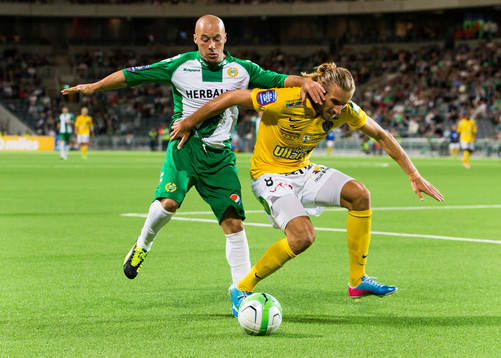 Hammarbys Luke Rodgers och Falkenbergs Tobias Karlsson i