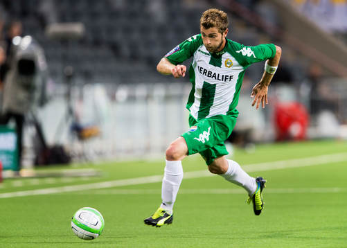 Hammarbys Christophe Lallet med bollen