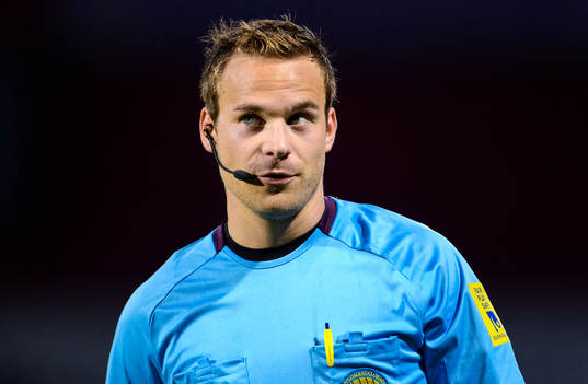 Domare Kristoffer Karlsson från Helsingborg