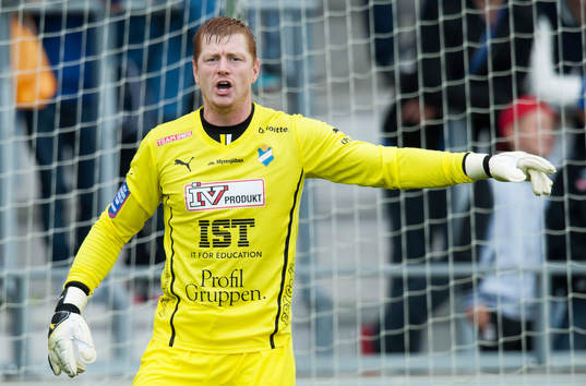 Matchhjälten Joakim Wulff, Öster, i