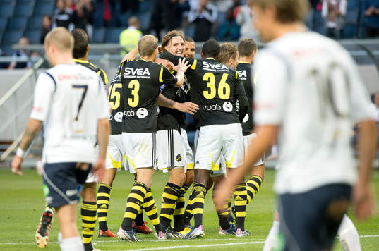 Nils-Eric Johansson, AIK gratuleras
